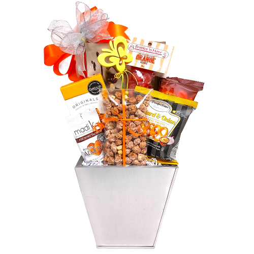 Loaded with sweet treats of chocolates, pretzels, candy, nuts and cookies that are so yummy, they'll wish there was more! 