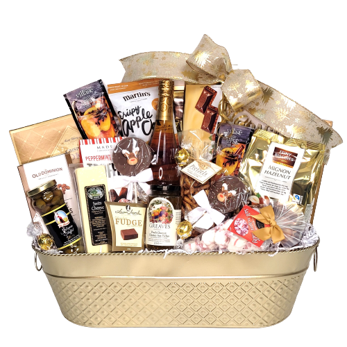 This oversized golden tin is overflowing with sweet, salty, savoury and gourmet treats. There's sparkling apple cider, crackers, cheese, olives, nuts, chocolate lollies, chutney and more. Something special for all to indulge in!